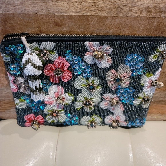 Anthropologie Jasper and Jeera Beaded Wristlet/Clutch - Picture 2 of 6